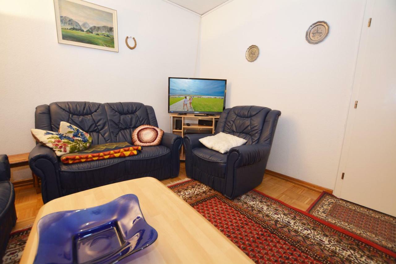 Haus Emilie Villa บือซุม ภายนอก รูปภาพ